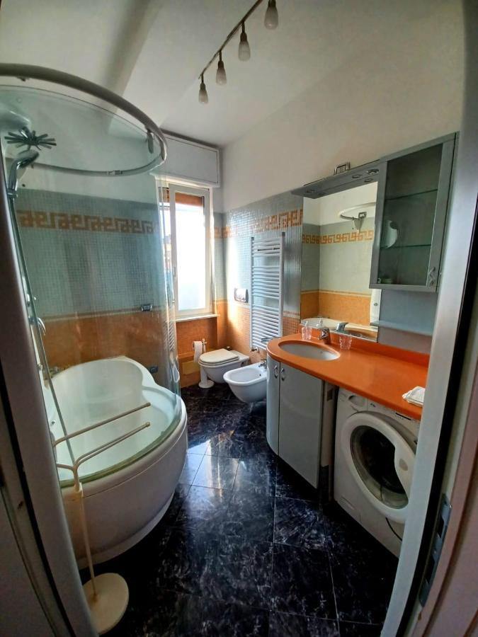 Appartamenti Lusso Milan Bagian luar foto